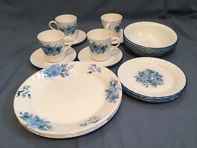 Vintage Corelle BLUE VELVET Dinnerware 20 Pc Set Plates Bowls Cups Service For 4 • $84.99