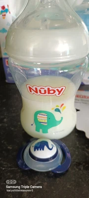 £11.99 • Buy Tracyslittletreasures-5  Fake Formula Milk  🐘BOTTLE   & DUMMY  Set NUBY 130 Ml