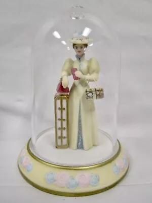 2002 - Avon - Miniature Mrs. Albee -  President's Award Figurine   In Box • $19.99