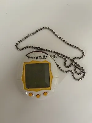 Rare Tamagotchi Connection V1 English 2004 (White & Yellow) • £70