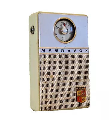Magnavox Model AM-60 W/ Case   Pocket Mate  6 Transistor AM Pocket Radio - 1961 • $25
