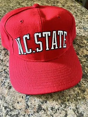 $39.99 • Buy NC State Wolfpack Red Starter Adjustable Hat