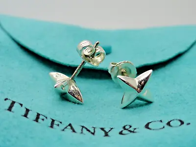 Tiffany & Co. Elsa Peretti Sterling Silver Sirius Star Stud Earrings • $299.99