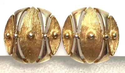 VTG Sarah Coventry Earrings Clip On Gold Tone Metal Round Signed • $11.99