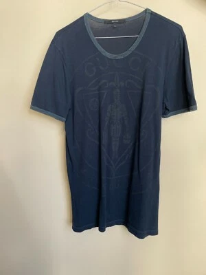 $290 • Buy Genuine Gucci Navy Blue Logo Crest Tshirt - Mens Size Large - Made In Italy