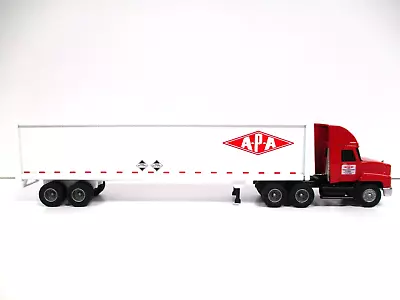 Penjoy - Apa Transport - Mack Ch600 Semi Truck Daycab - Trailer - 1/64 • $49.95