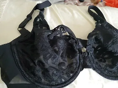 Wacoal Arabesque Size 34D Black Sheer Lace Full Coverage Wire Women Bra 85199 • $30