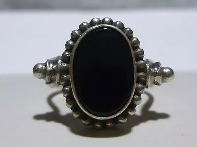 UNIQUE MIDDLE EASTERN STYLE STERLING SILVER ORNATE ONYX THICK RING BAND Sz 6.75 • $40