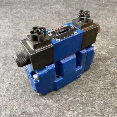 REXROTH R978017735 Directional Control Valve 4-Way 350 BAR Max Size 6 No Box • $24.99