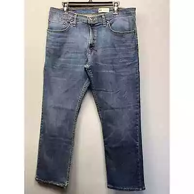 Wrangler Straight Fit Jeans Mens Size 34x30 Stretch Blue Denim Basic • $17.99