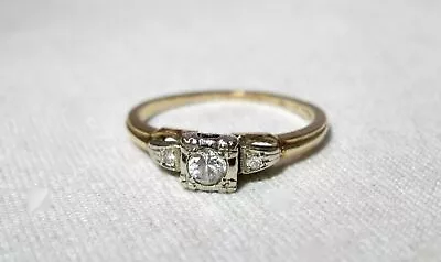 Vintage 14K Yellow Gold Signed Art Carved 2 Tone White Gold Ring Size 7 K1330 • $375