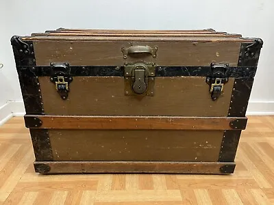 Vintage WOOD STEAMER TRUNK Chest Coffee Table Storage Box Antique Old Loft Decor • $89.99