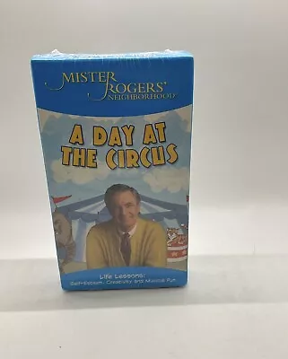 Mister Rogers Neighborhood VHS - A Day At The Circus 2005 Life Lessons Music PBS • $20