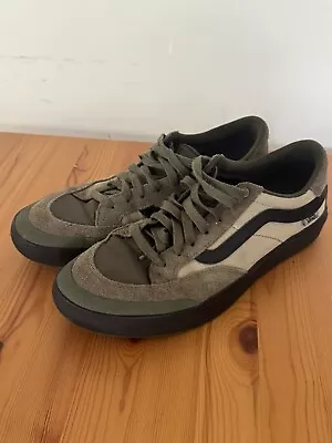 Vans Old Skool Shoes Green Men’s 11 • $40