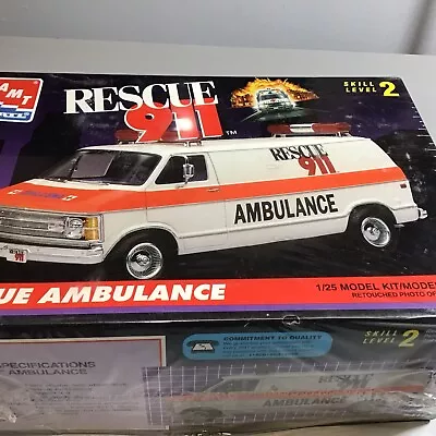 1/25 Amt  Rescue 911 Ambulance Model Kit #6416 New In Sealed Box! • $39