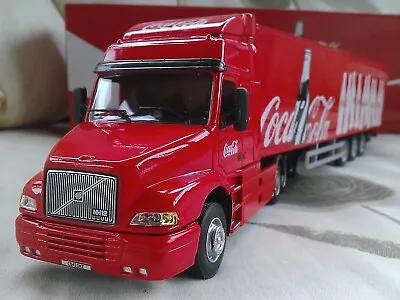 Volvo NH12 Coca-Cola Coke Cab & Trailer 1/50 Cararama Diecast Model Lorry Truck  • $36.93