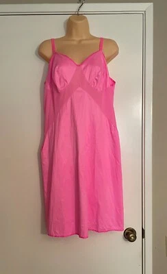 $14.99 • Buy Vtg 42 Stunning CRISP TAFFETA Full Slip Dress Lace PRETTY PINK Nylon BARBIECORE