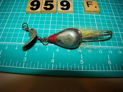 V0959 F Antique Metal  Fishing Lure • $9.95
