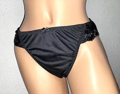 Vassarette Vintage 7 L Black Second Skin Embroidery Silky Bikini Hi-Cut  Panties • $45.90