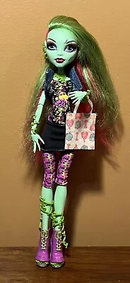 Monster High Doll Wave 4 Venus McFlytrap With Outfit Vines Bag. Mattel. 2012 • $26