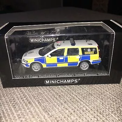 1/43 Minichamps Police Volvo V70 Estate Hertfordshire Armed Response Vehicle. • £84.99