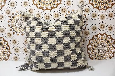 One Moroccan Pillows 100% Wool  Absolutely Gorgeous Pillow Floor Pillow 20x20 • $0.90