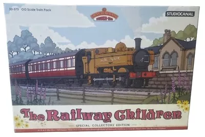 Working Bachmann 30-575 OO The Railway Children Studio Canal Train Pack Set  • $580.76