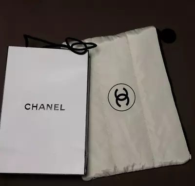 Chanel Beaute Gift Pouch / Clutch Beige Makeup Cosmetic Bag Gift • $45