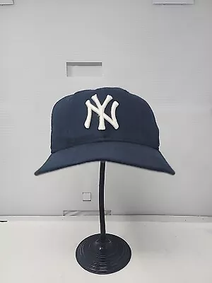 Vintage New York Yankees Hat Cap Snapback Blue New Era USA 90s Y2K • $29.95