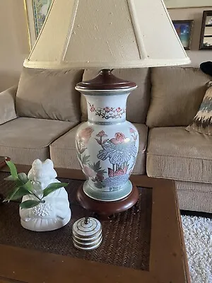 Vintage 70’s Chinese Chrysanthemum Large Porcelain Vase Lamp • $18.88