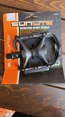 New Sunlite Mountain Sport Bike Pedal Set (1/2  Axel) • $8.99