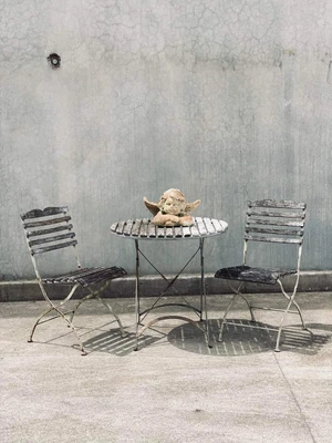 $195 • Buy 3 Piece Vintage Timber Slat Outdoor Setting