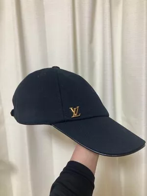 LOUIS VUITTON LV ICONIC CAP M7050M COTTON Used • $530