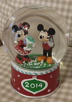 Disney Store 2014 Mickey Minnie Holiday Snowglobe Christmas Collectible • $24