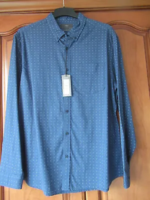 M & S OXFORD STYLE MANS SHIRT NEW With Label - PRICE REDUCED! • £11