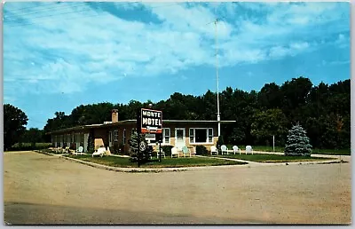 Monte Motel Montevideo Minnesota - Postcard • $6.48