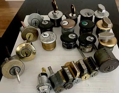 LOCKSMITH LOT. 23 MORTISE CYLINDERS NO KEYS (SCHLAGE Kwikset And More • $58