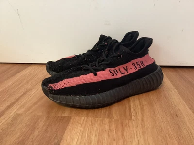 $85 • Buy Adidas Yeezy Boost 350 V2 Red Stripe US 5