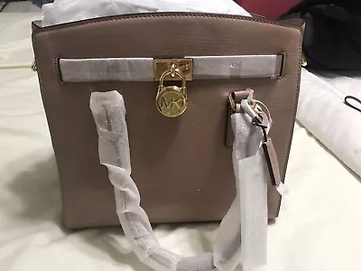 New MICHAEL Michael Kors  Hamilton Large EastWest Satchel- With Wristlet • $219.99