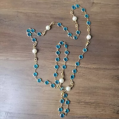 VTG Swarovski Lariat Teal Blue Crystal Bezel Knot Faux Pearl Gold Tone Necklace  • $27.88