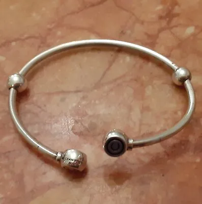 CHAMILIA Flex Bangle 925 Sterling Silver Charm Bracelet 18 Cm • £18