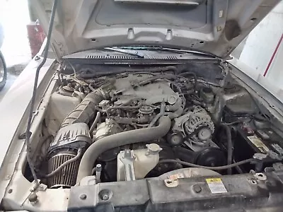 2001 Ford Mustang 3.8 Liter V6 Engine (8’th Digit 4) Fits 99-04. 217k MILES • $200