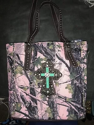 Montana West Designer Tote With Cross In Front And Pink Camo Pattern BRAND NEW • $35