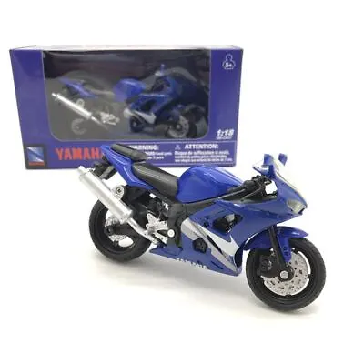 1:18 Yamaha R1 Motorcycle Model Plastic • £23.99
