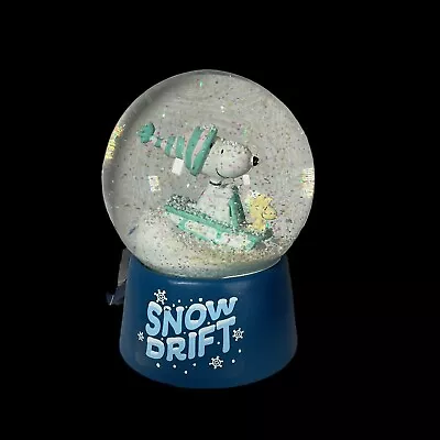 Peanuts Holiday Water Musical Snow Globe SNOOPY & Woodstock Snow Drift • $19.99