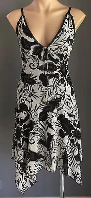BACKSTAGE Dress Black & White Floral Empire Waist Size 10 S Wrap • $49.99