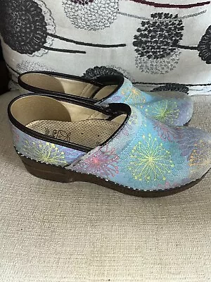 Danskos Women's Vegan Multicolor Patterned Clogs Size 39 • $40