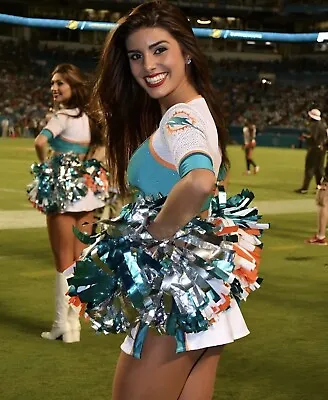 Miami Dolphins Cheerleader - Beautiful Girl !! • $2.22