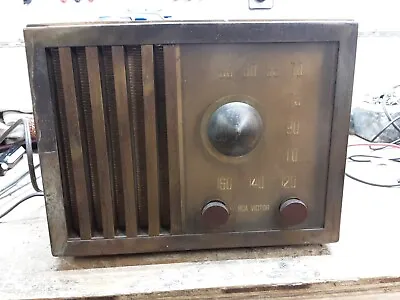 Vintage RCA 75x16 Tiger Bakelite AM Table Radio Golden Throat Rare • $60