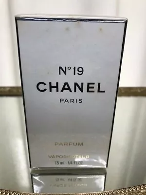 £121.68 • Buy Chanel No 19 Pure Parfum 7,5 Ml. Vintage 1991 Edition. Sealed